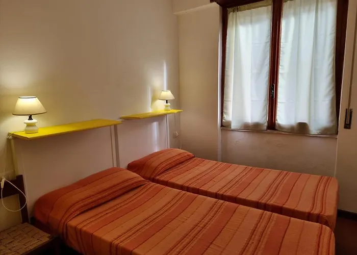 La Stella Gialla Sul Mare سانتا تيريزا غالّورا